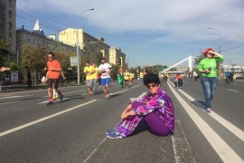 Финансисты пробежали Московский марафон