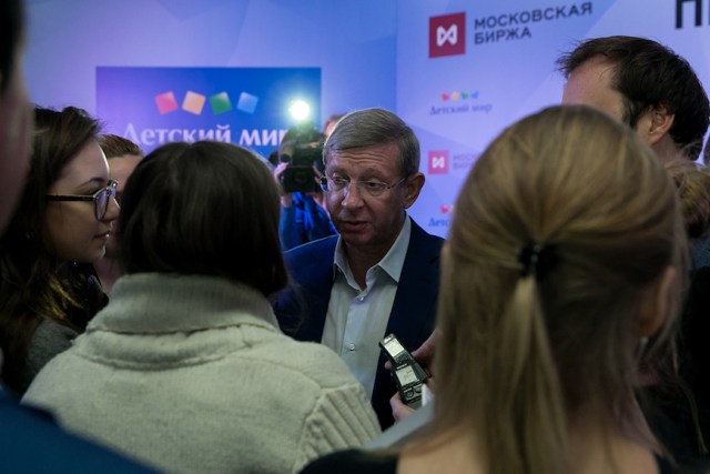 Владимир Евтушенков (АФК «Система») отвечает на вопросы прессы